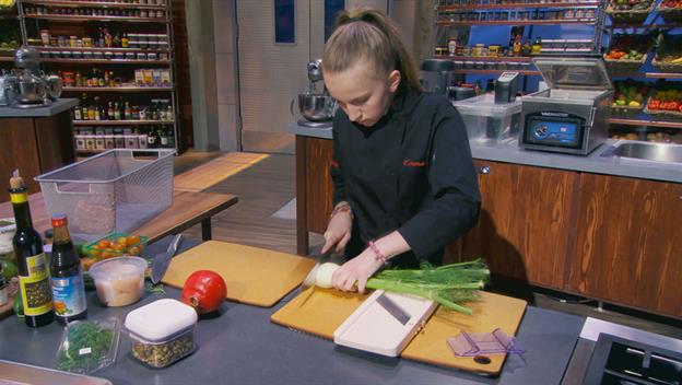 Man vs. Child: Chef Showdown: Awww Shucks!